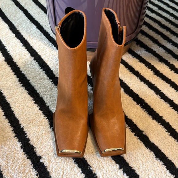 Stella McCartney Square Toe Genuine Leather Boot - Picture 4 of 13